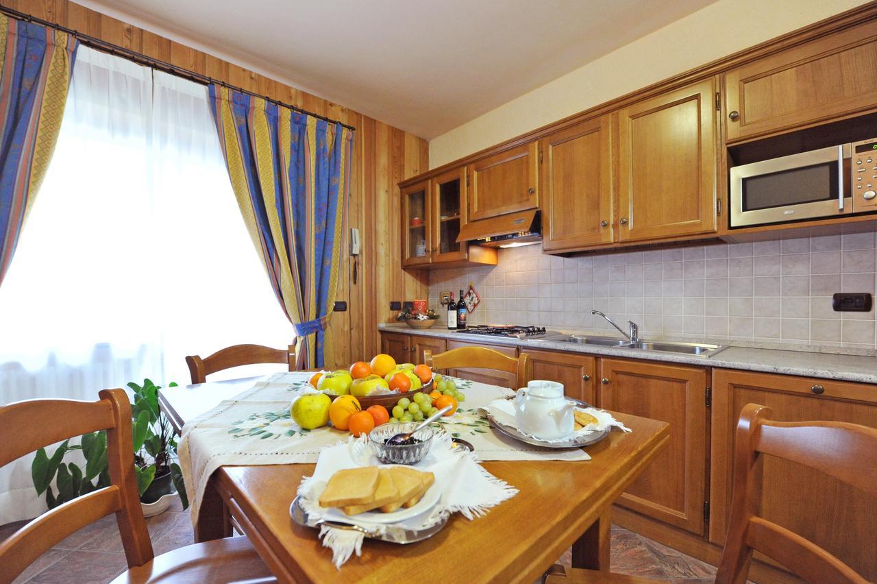 Family Apartments Le Chalet Чамполук Екстериор снимка